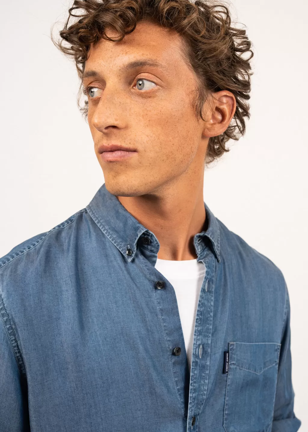 frederic_long_sleeve_shirt_3.webp Clearance Saint James Frederic long sleeve shirt Chambray